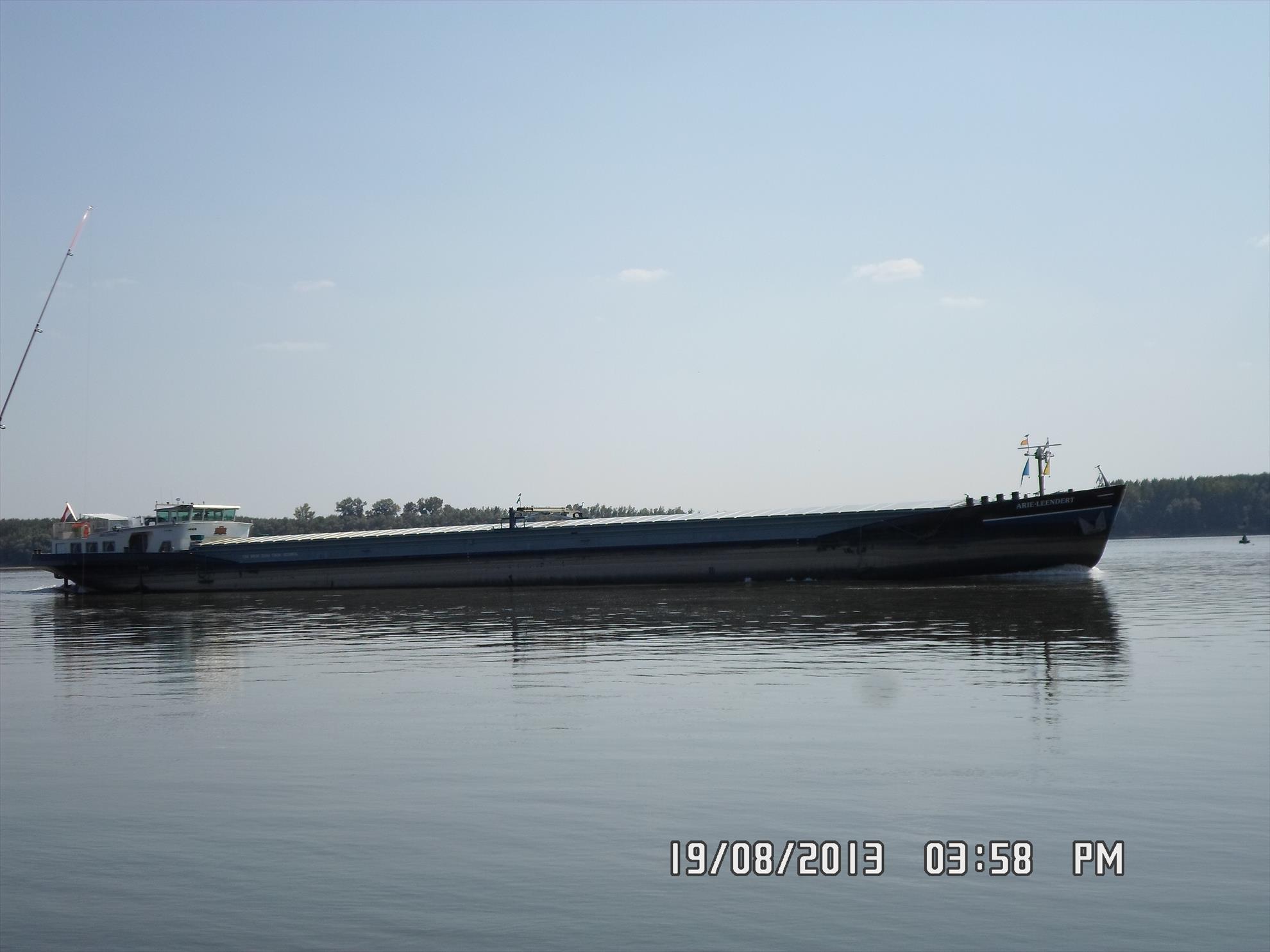 pescuit pe dunare - sam00431.JPG